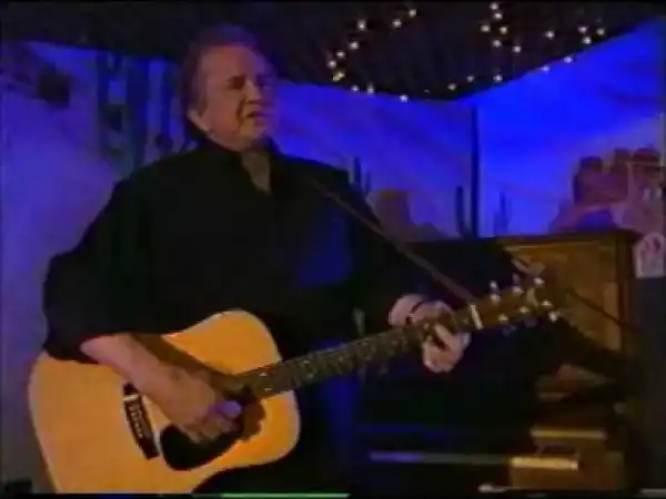Johnny Cash - Heroes In Black And White